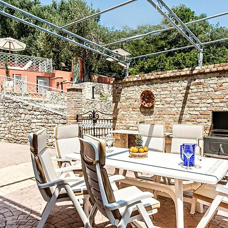 Casa Dei Fiori فيلة *