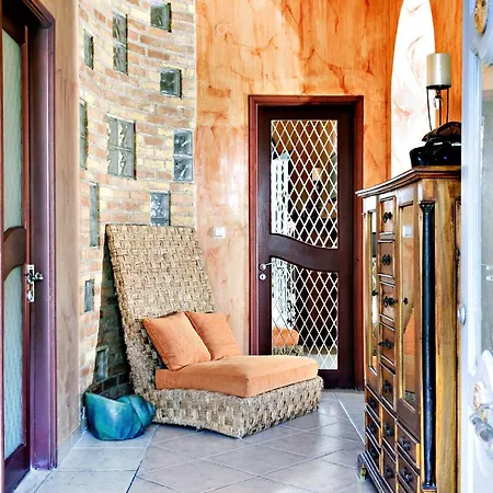 فيلة Casa Dei Fiori Mantouki