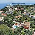 Вилла Casa Dei Fiori *